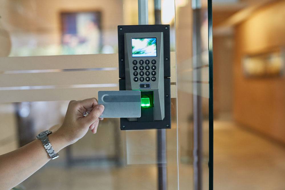 Gestion d'accès par Carte, Bracelet, Port clés, Code QR, Espace Membre